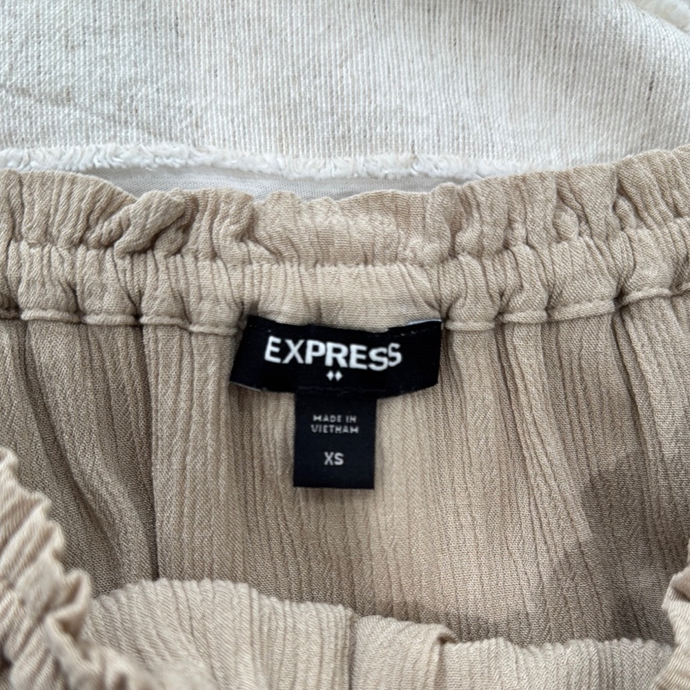 Express Tan Ruched Ruffled Camisole - Picture 3 of 5